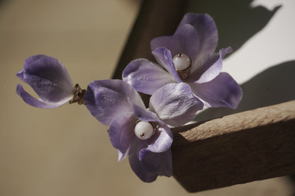 Traditional Chinese Ronghua Hair Clip – Handmade Purple Velvet Flower, Vintage Hanfu Hair Accessory