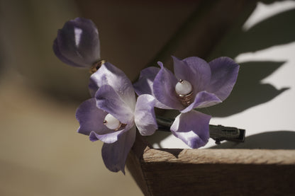 Traditional Chinese Ronghua Hair Clip – Handmade Purple Velvet Flower, Vintage Hanfu Hair Accessory